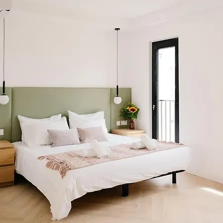 Mainstreet Luxury 9 סליאמה